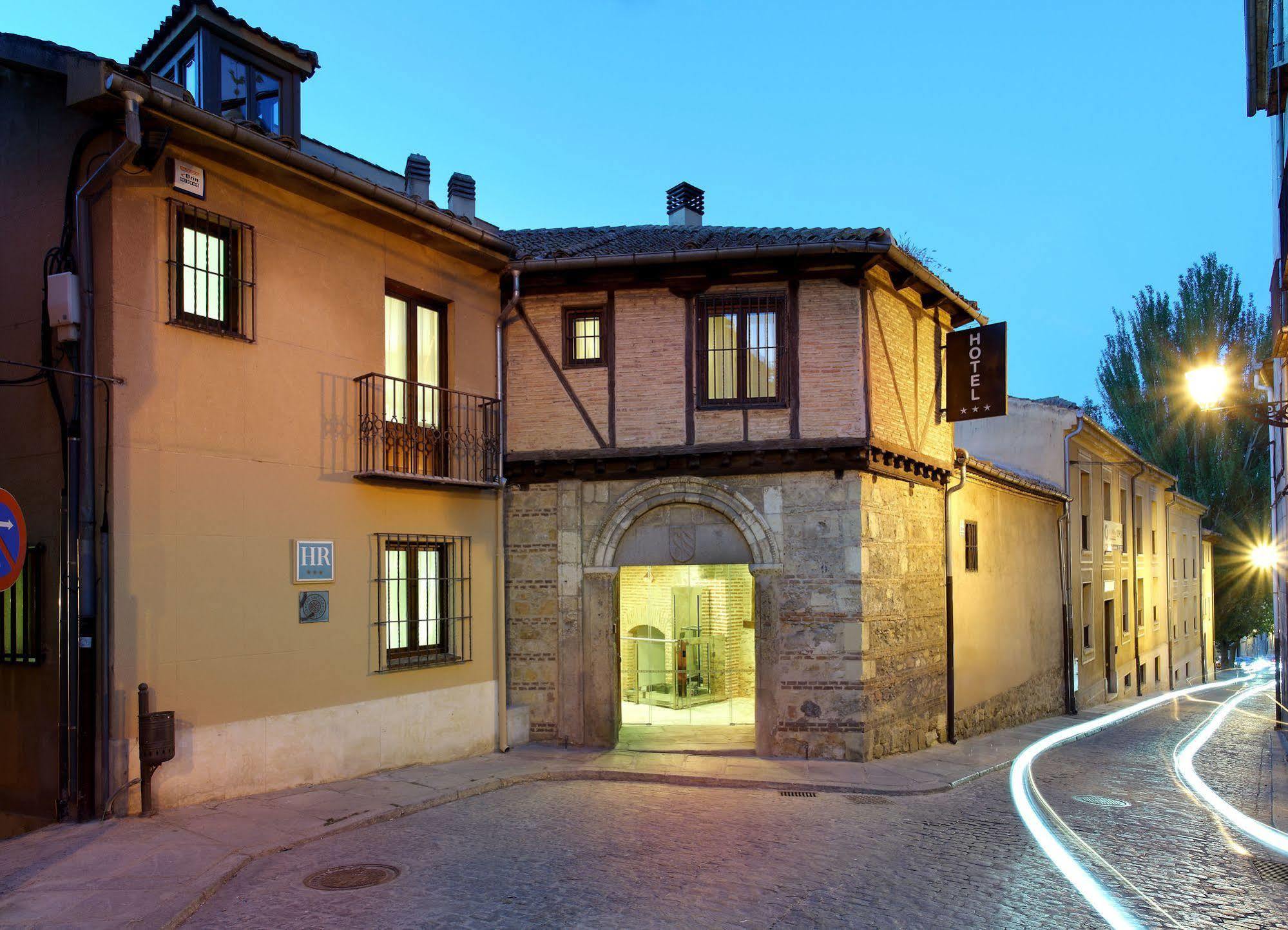 Exe Casa De Los Linajes Segóvia Exterior foto